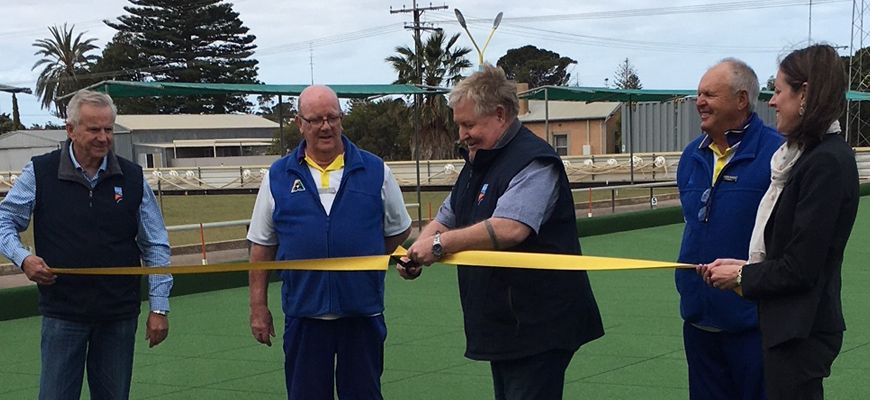 Lawn bowls opening